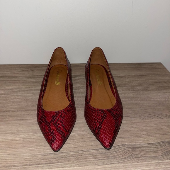 L’Intervalle Red Flats - Picture 5 of 6